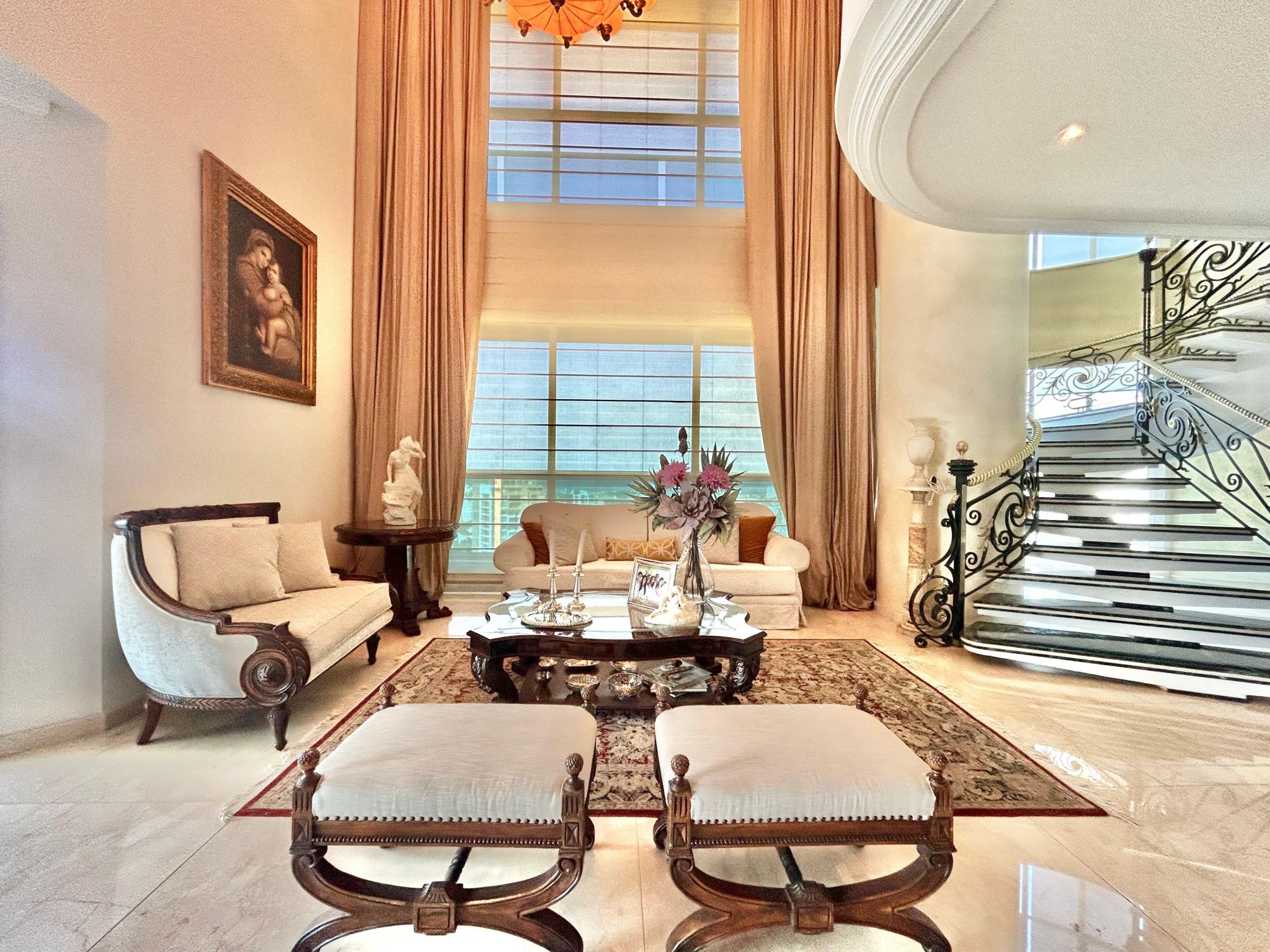 Bienvenido a este espectacular penthouse dúplex