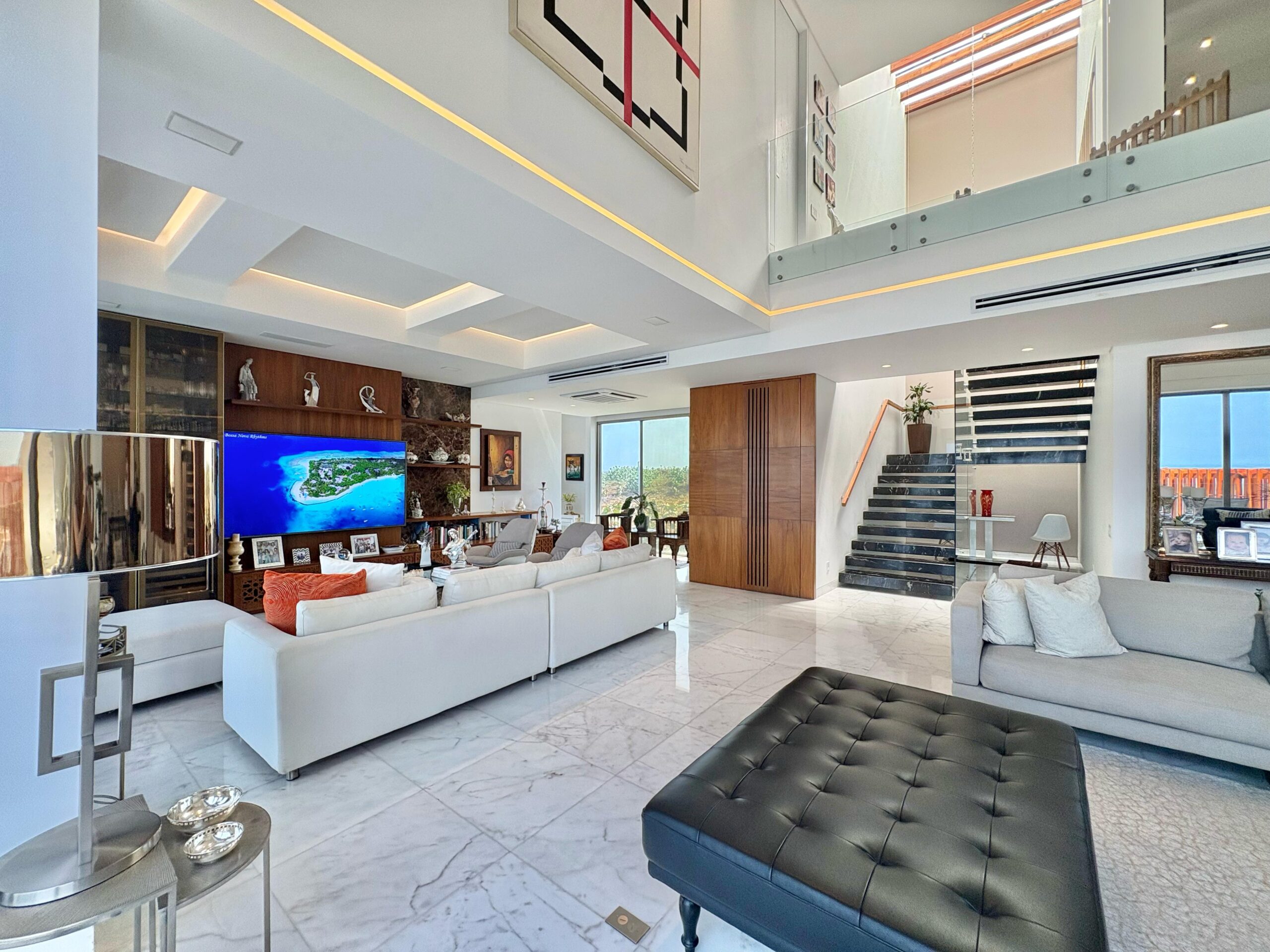 NO LE DES LA ESPALDA AL MAR.