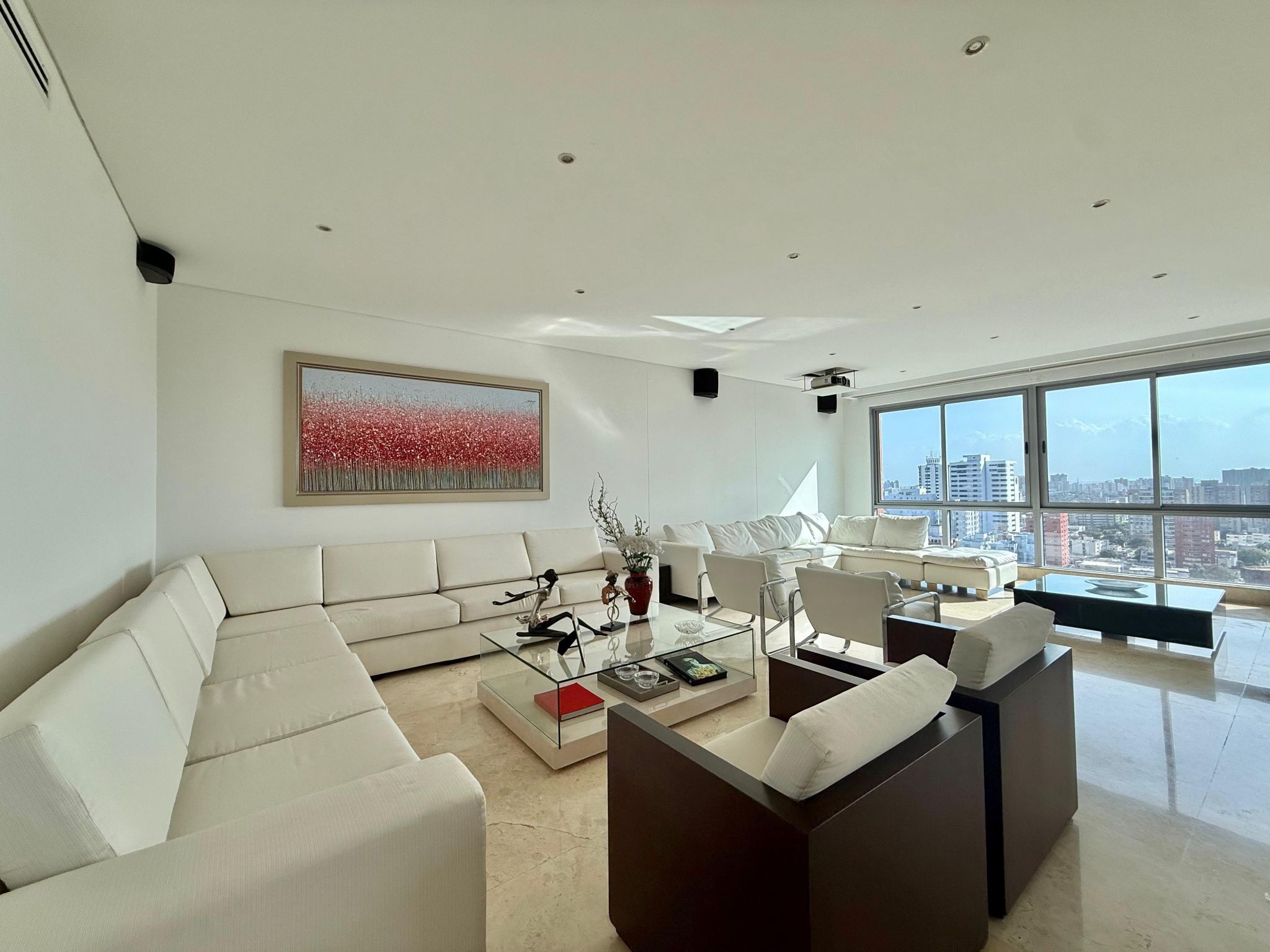 Hay lugares que no buscan agradar a todos.