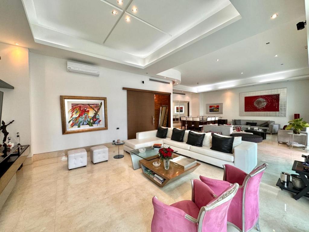 Lifestyle living by Vivesco Realtors