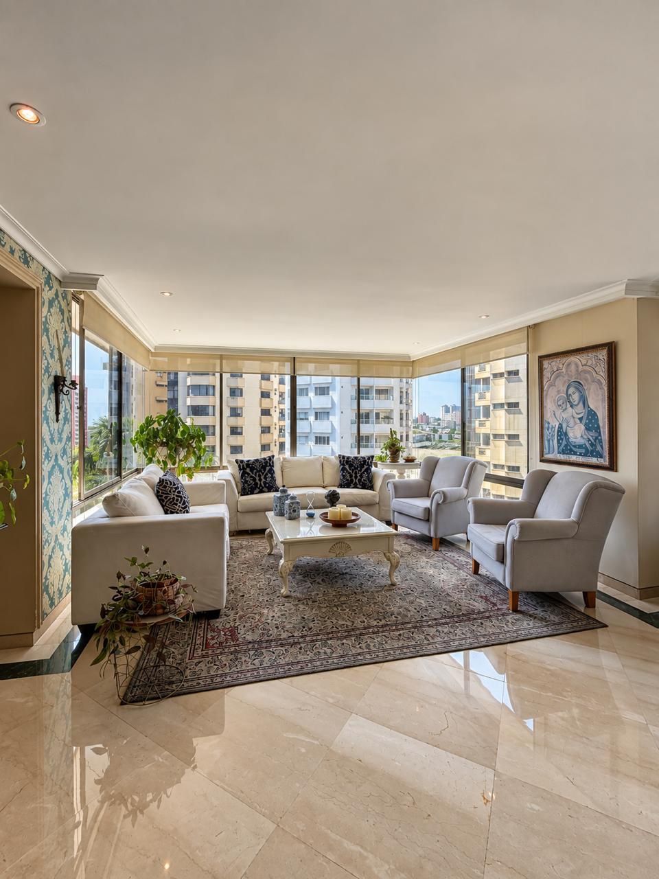 Un solo apartamento por piso, 240 m² para vivir sin límites