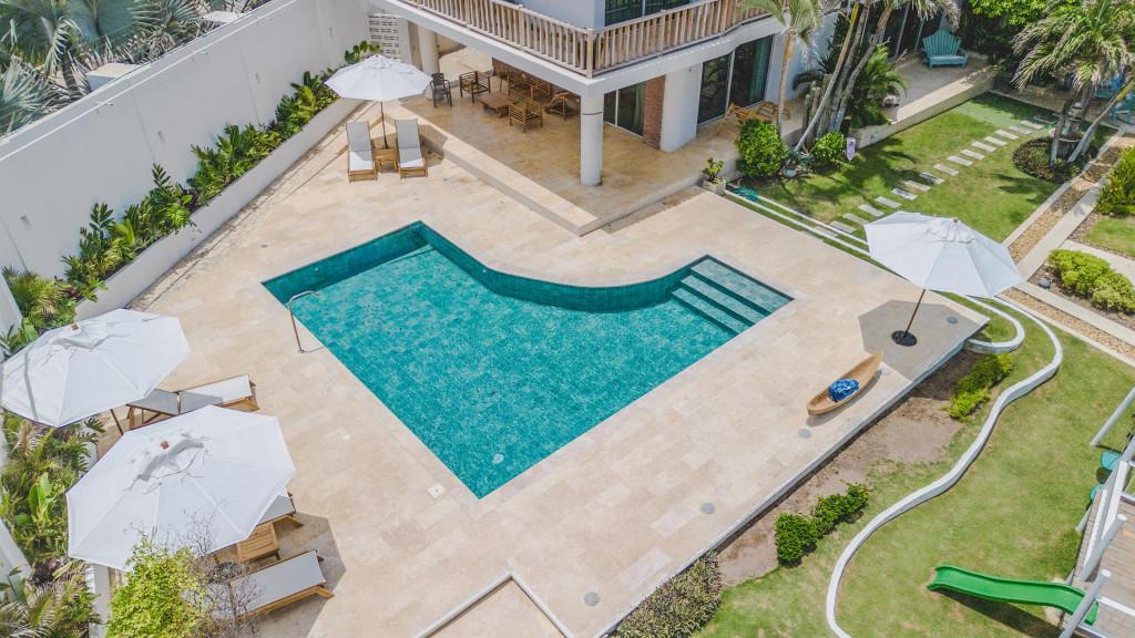 Majestuosa Residencia en Pradomar